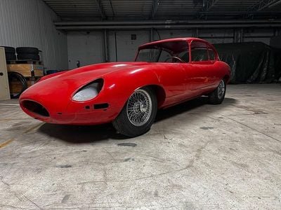 Rot Gebraucht 1967 Jaguar E-Type Coupé | 50.500 €