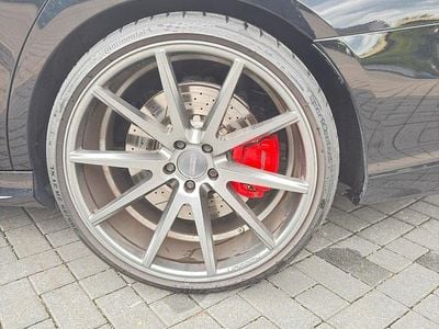 Mercedes E63 AMG