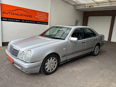 Mercedes E280