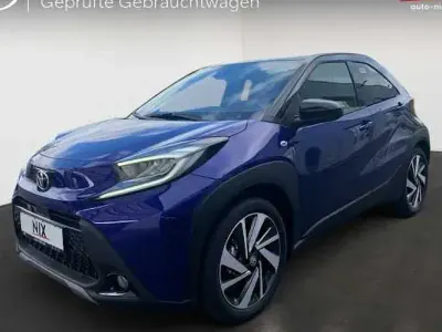 Neu Toyota Aygo X X-plore 72 PS (52 kW) 2025 Schwarz SUV