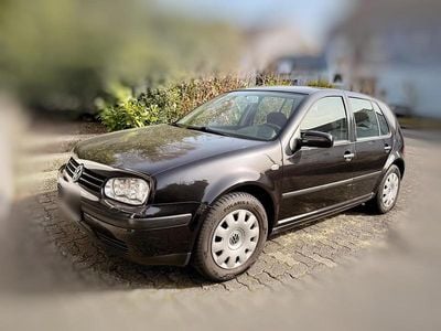 Gebraucht VW Golf IV 77 PS (56 kW) 2002 Schwarz Limousine
