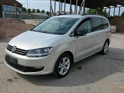Gebraucht VW Sharan 150 PS (110 kW) 2012 Silber Van / Kleinbus