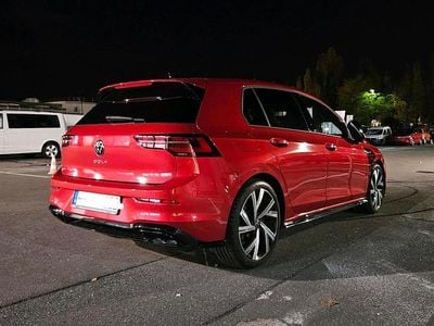 Gebraucht VW Golf VIII R-line 190 PS (139 kW) 2023 Rot Limousine