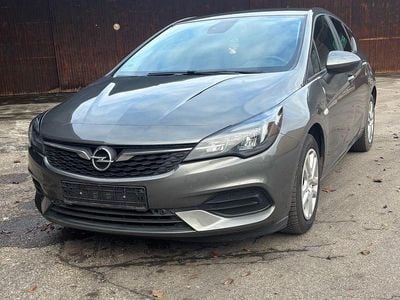 Grau Gebraucht 2020 Opel Astra Limousine | 10.500 € (Guter Preis)