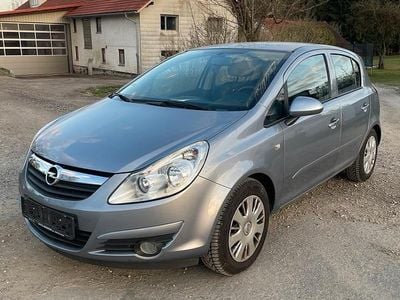 Gebraucht Opel Corsa 80 PS (58 kW) 2007 Silber Kleinwagen