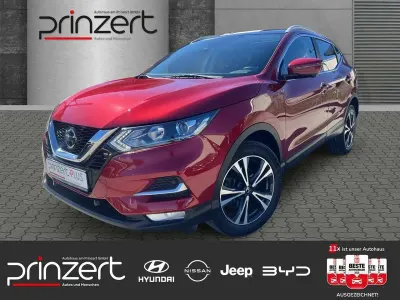 Gebraucht Nissan Qashqai Zama 160 PS (117 kW) 2021 New red (m) SUV