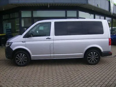 Gebraucht VW Caravelle 102 PS (75 kW) 2018 Silber Van