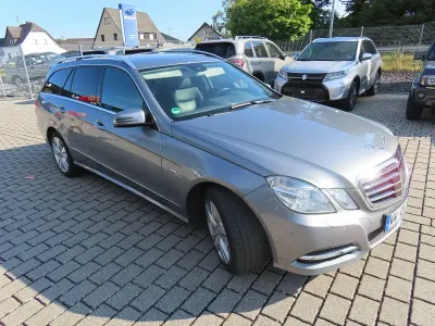 Gebraucht Mercedes E350 265 PS (194 kW) 2011 Silber Kombi