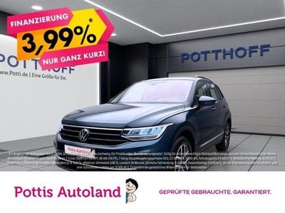 Blau Gebraucht 2022 VW Tiguan Life SUV | 24.997 € (Guter Preis)