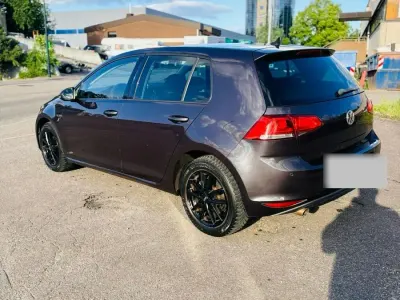 Gebraucht VW Golf VII 110 PS (80 kW) 2016 Schwarz Kombi
