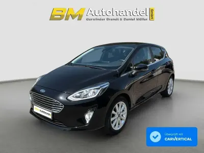 Gebraucht Ford Fiesta Titanium 101 PS (74 kW) 2017 Schwarz Kleinwagen