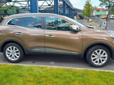 Braun Gebraucht 2017 Renault Kadjar Experience SUV | 11.400 € (Guter Preis)