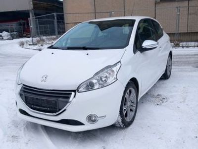 Peugeot 208 gebraucht in Hermsdorf (32) - AutoUncle