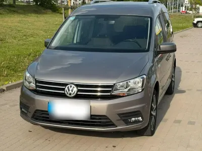 Gebraucht VW Caddy Highline 128 PS (94 kW) 2017 Grau Van / Kleinbus