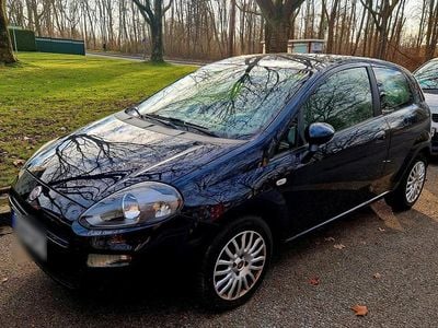 Gebraucht Fiat Punto 73 PS (53 kW) 2012 Blau Kleinwagen