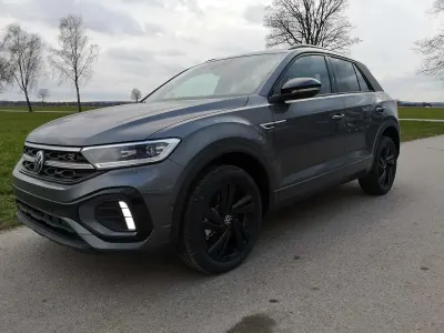 Ny VW T-Roc R-line 150 HK (110 kW) 2026 Grå SUV