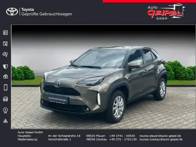 Gebraucht Toyota Yaris Cross Team 116 PS (85 kW) 2022 Gold SUV