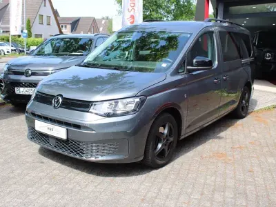 Używany VW Caddy Maxi California 114 KM (83 kW) 2023 Szary Minivan
