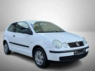 Brugt VW Polo Basis 54 HK (39 kW) 2003 Hvid Sedan
