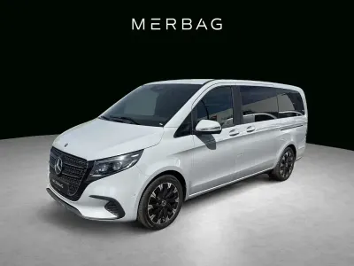 Gebraucht Mercedes V220 Style 163 PS (119 kW) 2024 Grau Van / Kleinbus