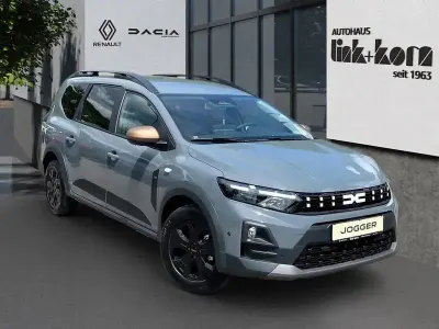 Neu Dacia Jogger Extreme 110 PS (80 kW) 2025 Grau Van / Kleinbus