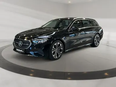 Usata Mercedes E300 Avantgarde 313 CV (230 kW) 2025 Nero Station wagon