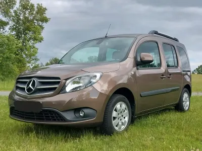 Gebraucht Mercedes Citan 111 Edition 116 PS (85 kW) 2019 Braun Kombi