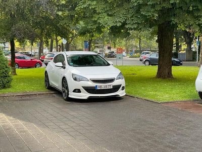 Opel Astra GTC