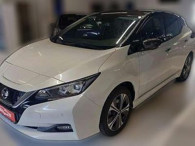 Gebraucht Nissan Leaf Tekna 160 kW (218 PS) 2021 Weiß metallic Kleinwagen