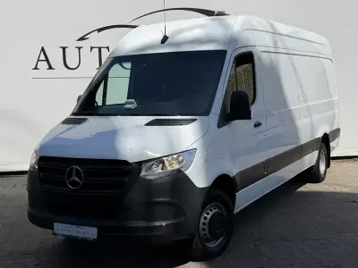 Gebraucht Mercedes Sprinter 163 PS (119 kW) 2021 Arktikweiss Van