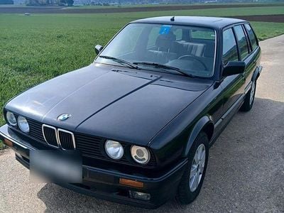 Second-hand BMW 325 170 CP (125 kW) 1989 Negru Break