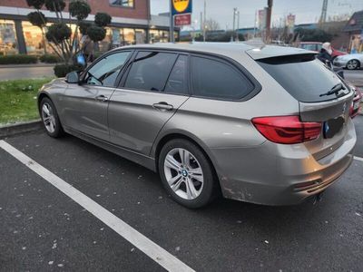 gebraucht BMW 320 d xDrive Touring Sport Line *Head Up Display*