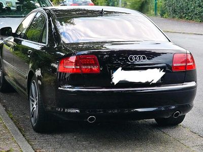 Audi A8L