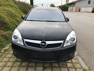 gebraucht Opel Vectra Station Wagon, 2,2 Liter Benziner