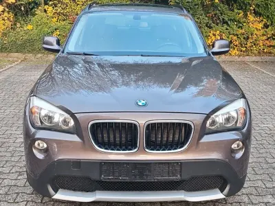 Gebraucht BMW X1 Sport Line 150 PS (110 kW) 2011 Beige SUV