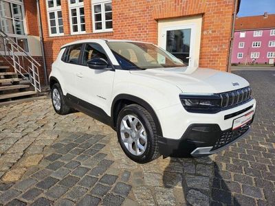 Second-hand Jeep Avenger Altitude 101 CP (74 kW) 2024 Alb SUV