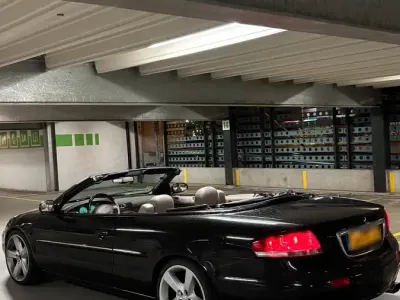 Gebraucht Chrysler Sebring Cabriolet 200 PS (147 kW) 2002 Schwarz Cabrio