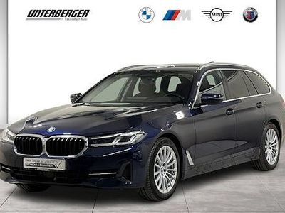 Second-hand BMW 530 Efficient Dynamics 286 CP (210 kW) 2022 Albastru Break