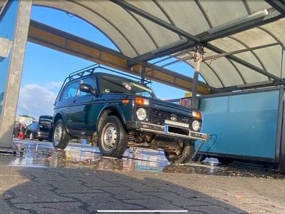 Lada Urban