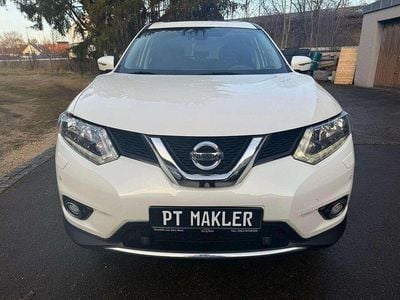 Brilliant white (m) Gebraucht 2016 Nissan X-Trail Acenta SUV | 8.500 € (Superpreis)