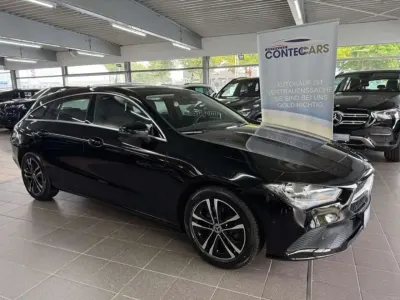 Gebraucht Mercedes CLA200 Shooting Brake Business 150 PS (110 kW) 2023 Nachtschwarz Kombi