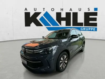 Gebraucht VW Tiguan Goal 131 PS (96 kW) 2026 Grau SUV