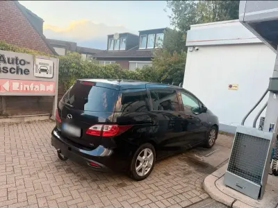 Gebraucht Mazda 5 116 PS (85 kW) 2012 Schwarz Van / Kleinbus