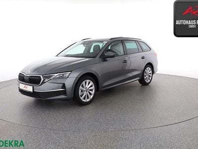 Gebraucht Skoda Octavia Lodge 150 PS (110 kW) 2025 Graphitegrau Kombi