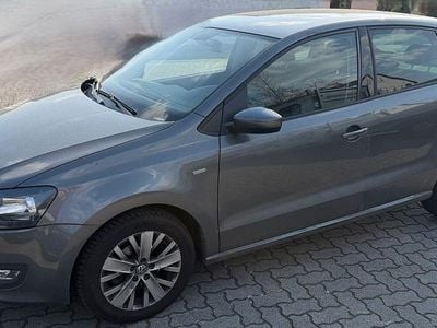Gebraucht VW Polo Life 69 PS (50 kW) 2013 Grau Kleinwagen