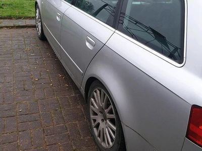 Silber Gebraucht 2007 Audi A4 Kombi | 650 €