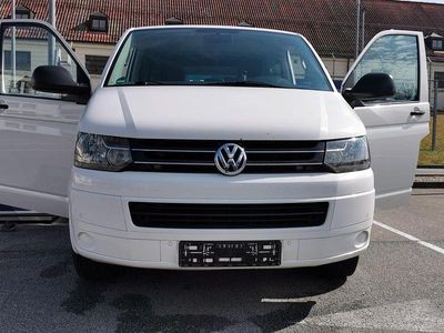 Gebraucht VW Multivan Startline 102 PS (75 kW) 2012 Weiß Van / Kleinbus