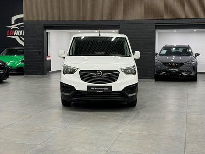 Gebraucht Opel Combo Edition 102 PS (75 kW) 2020 Weiß Van / Kleinbus