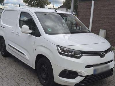 Toyota Proace City