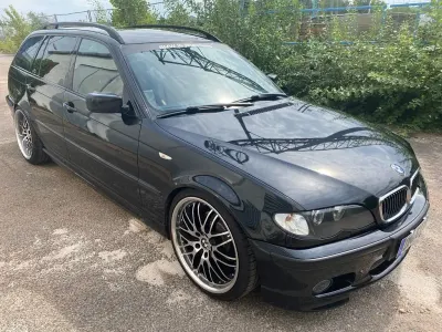 Gebraucht BMW 320 Performance 170 PS (125 kW) 2002 Schwarz Kombi